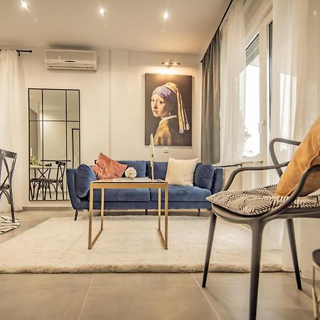 Apollo'S Apartment On Radio City Midas Home テッサロニキ エクステリア 写真