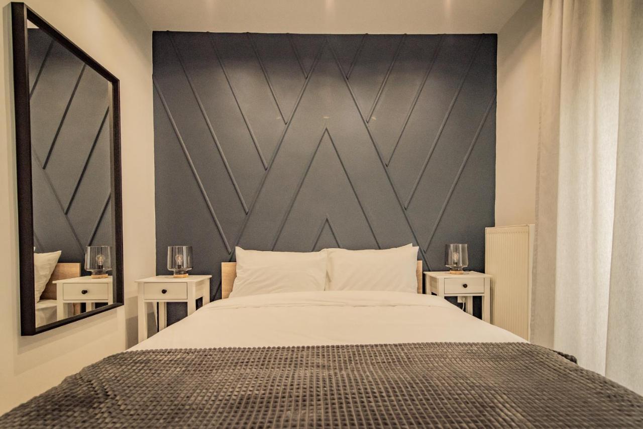 Apollo'S Apartment On Radio City Midas Home テッサロニキ エクステリア 写真