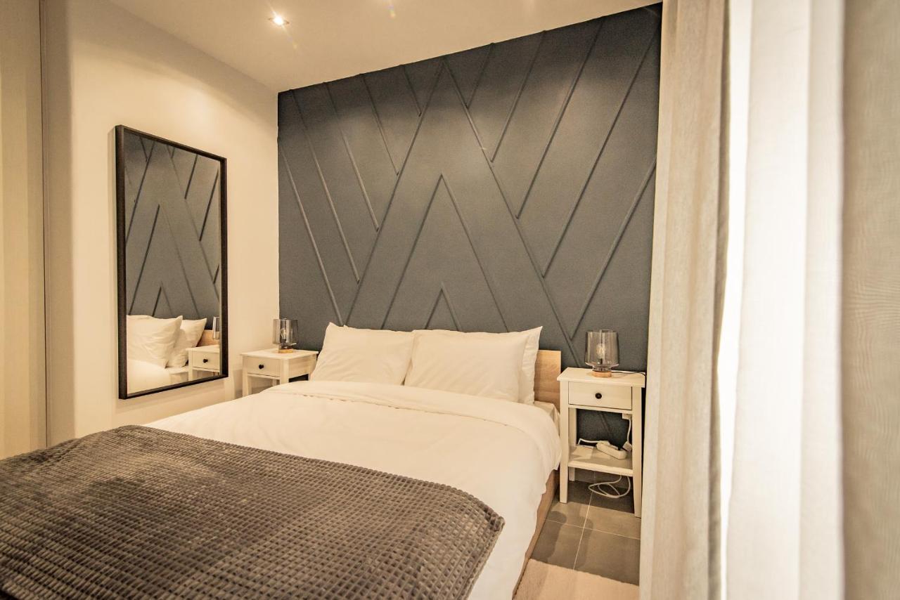 Apollo'S Apartment On Radio City Midas Home テッサロニキ エクステリア 写真