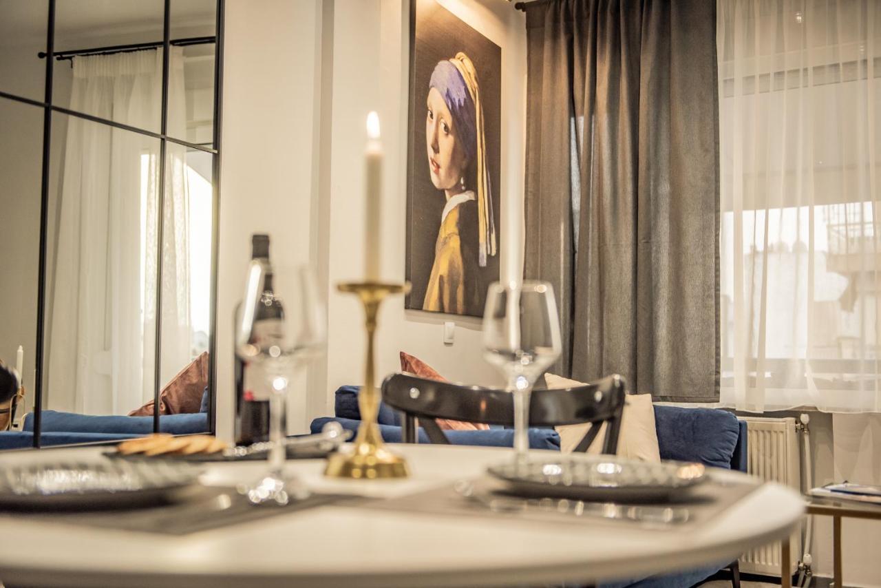 Apollo'S Apartment On Radio City Midas Home テッサロニキ エクステリア 写真