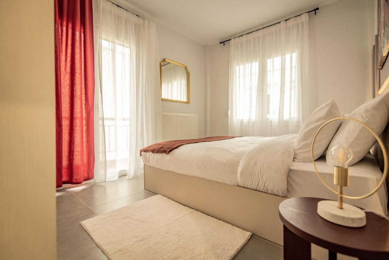 Apollo'S Apartment On Radio City Midas Home テッサロニキ エクステリア 写真